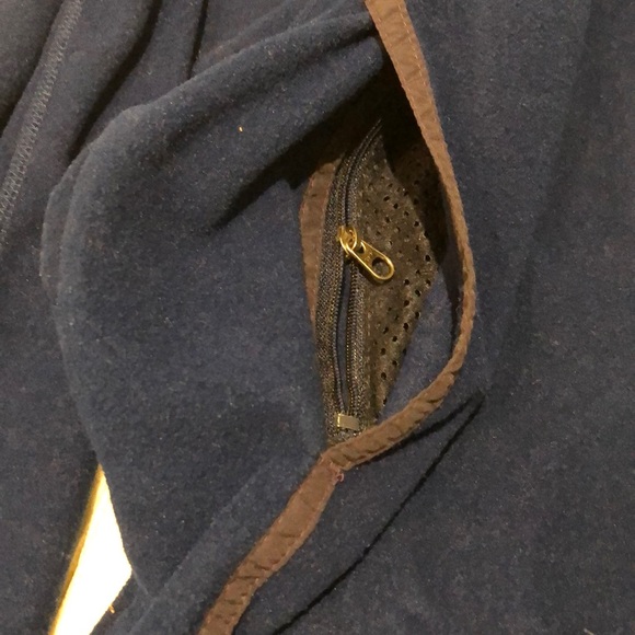 Patagonia light fleece zippered jacket - Picture 5 of 9